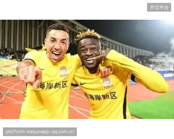 足球俱乐部欠薪曝光！球员集体罢训，引发行业震动震撼社会！